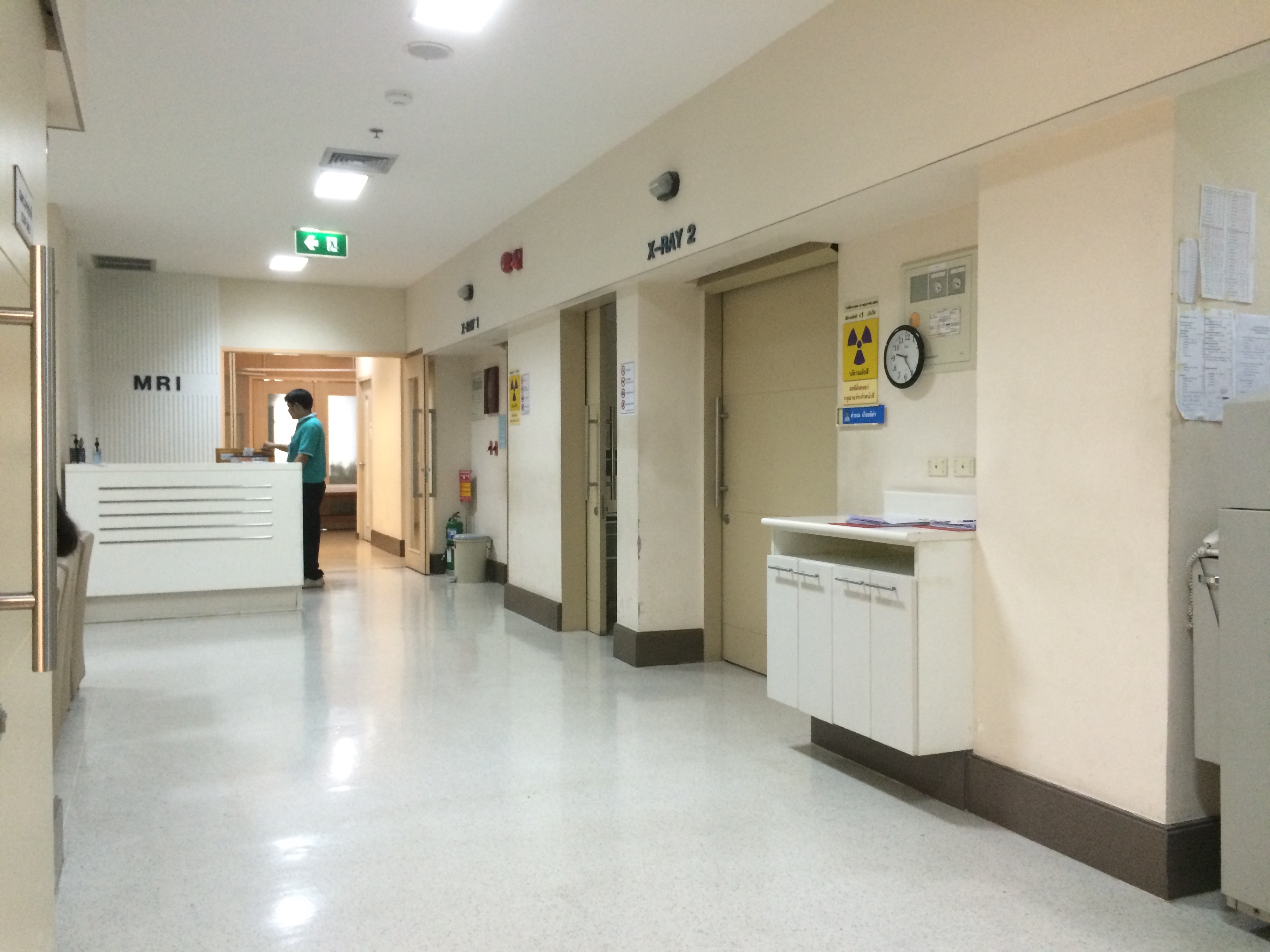 ห้องตรวจ โรงพยาบาล